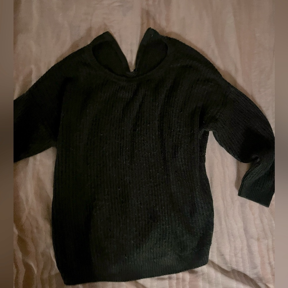 Knit sweater